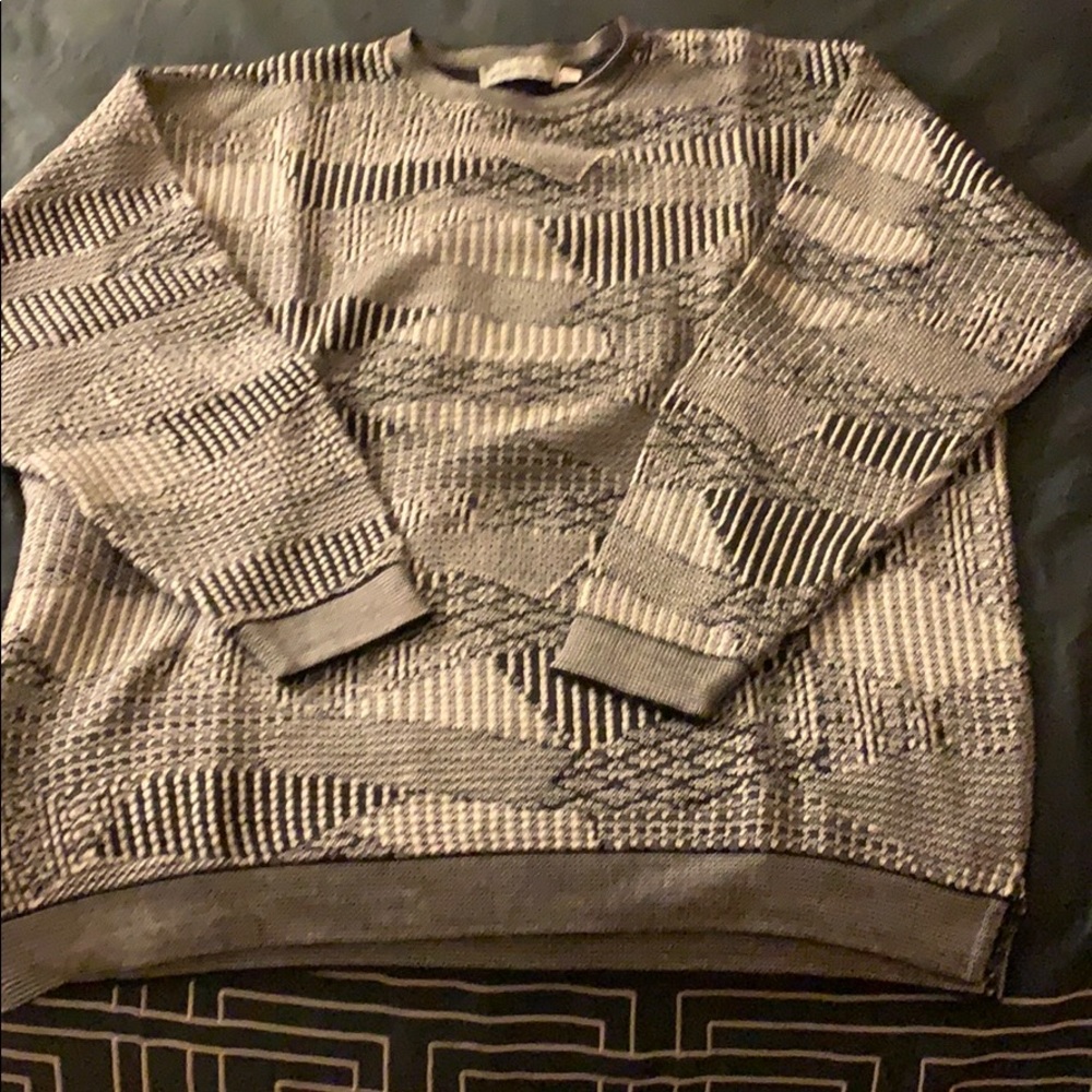 Mondo de Marco thin wool black/white design